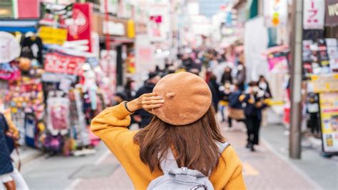 Shop Until You Drop: A Complete Guide to Harajuku's Trendiest 